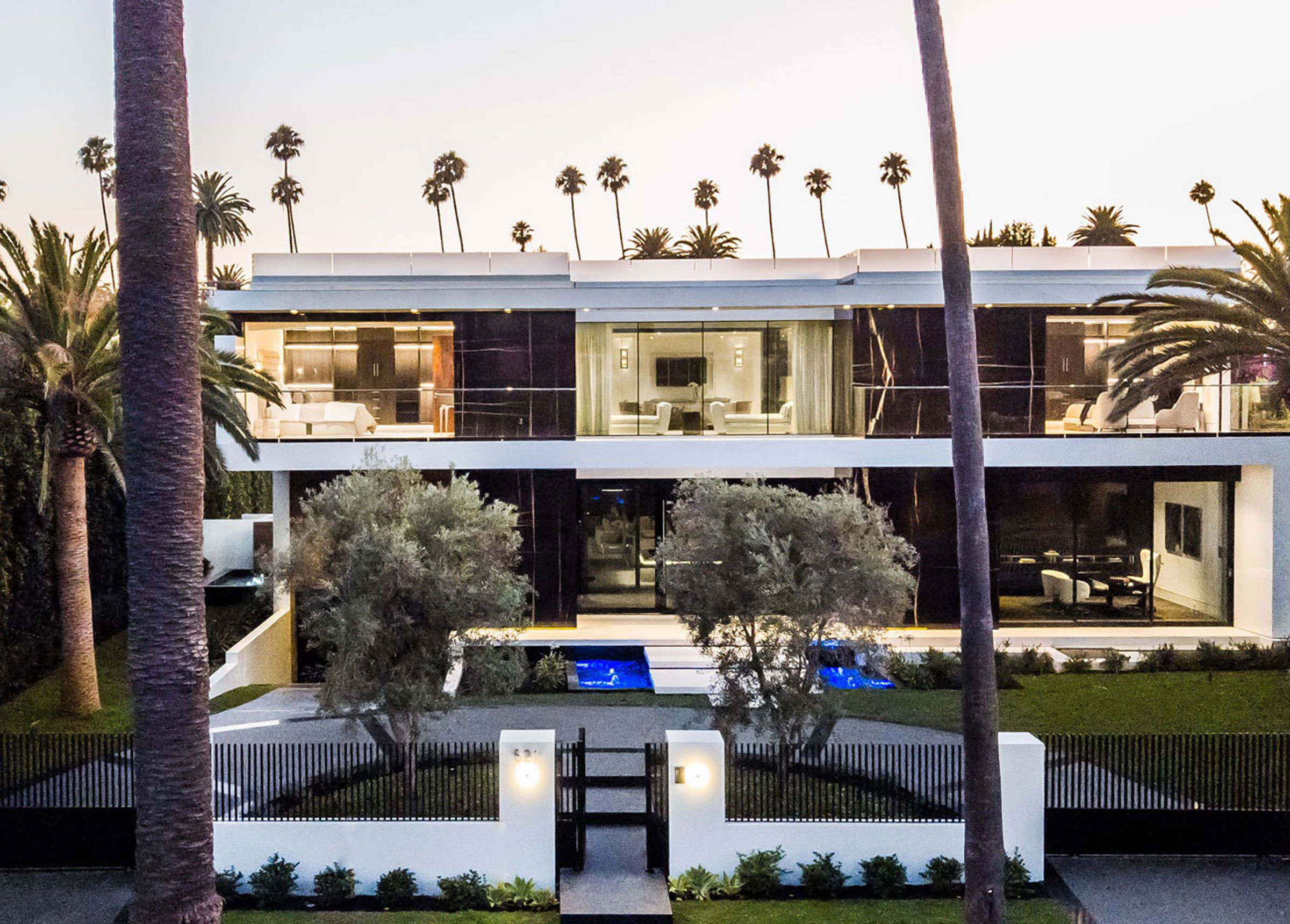 beverly-hills-home-web-02